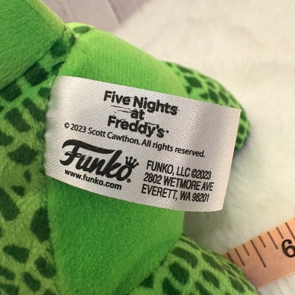 Funko Five Nights at Freddy's Security Breach Montgomery Gator Plush(SKU: 272TO) - Picture 5 of 7